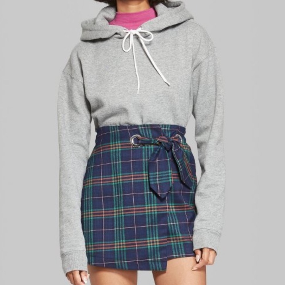Wild fable cropped sweatshirt